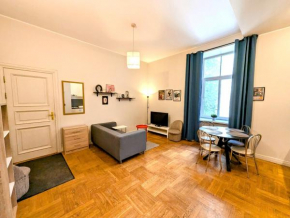 Dzirnavu Downtown Apartment In City Center, Riga